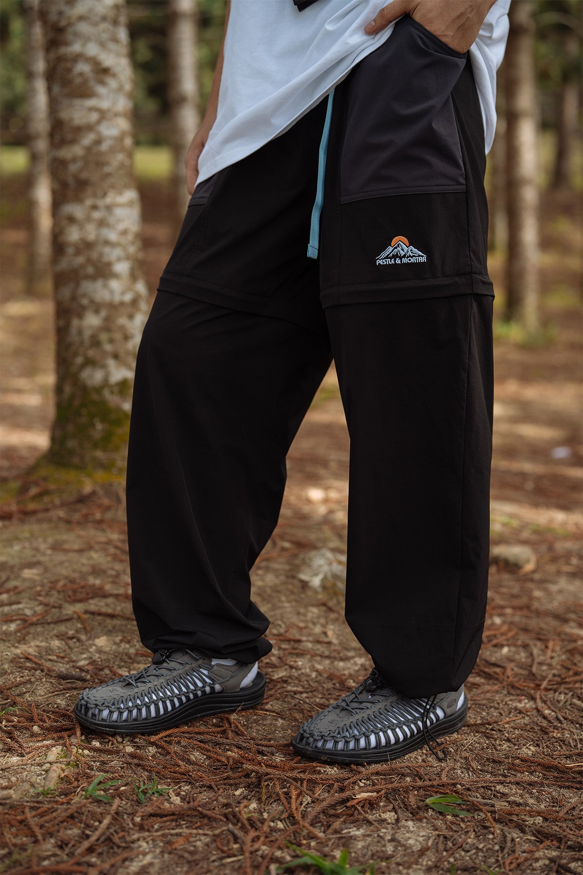 Camper Convertible Pants Black