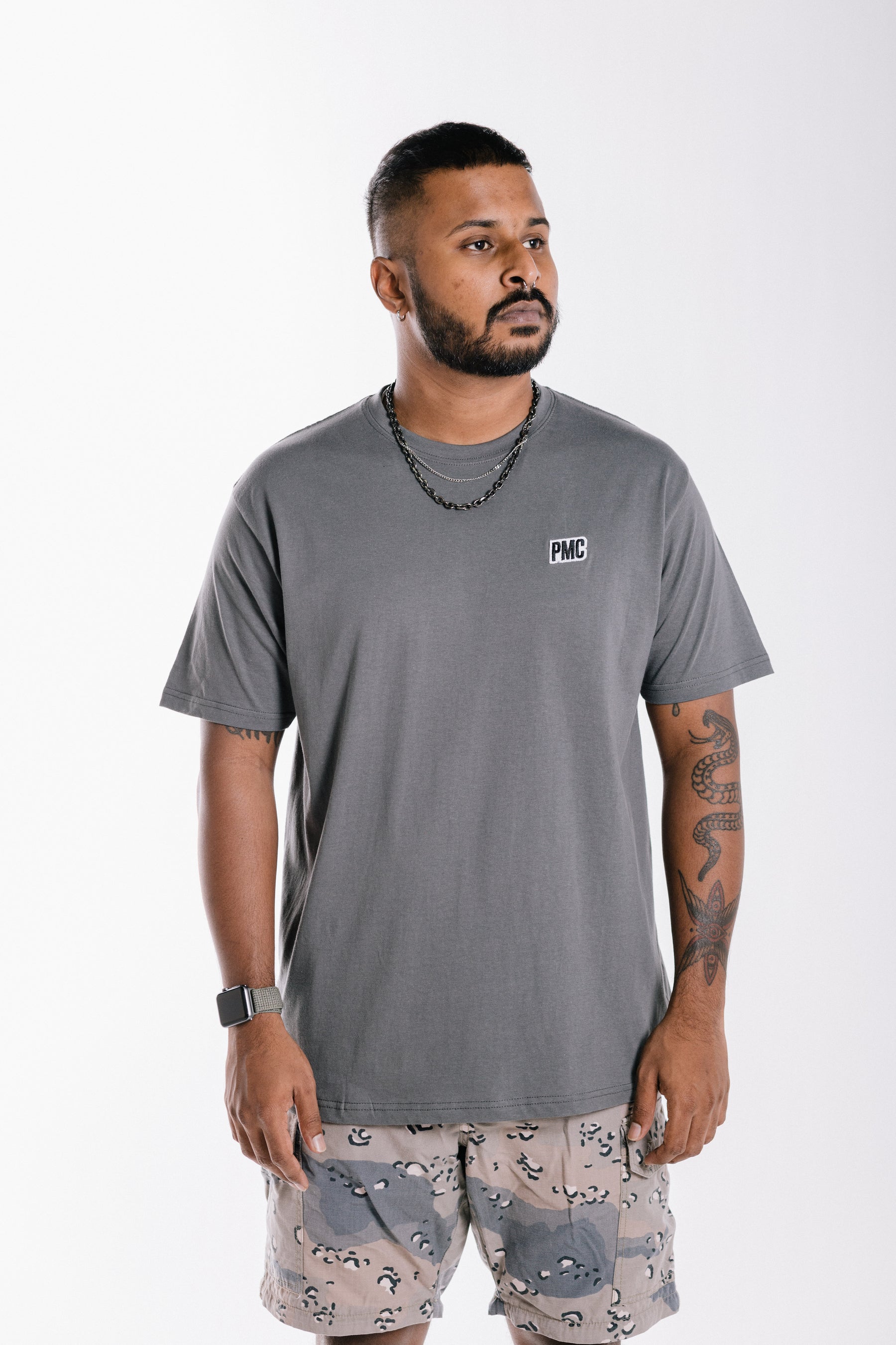 Everyday Strike Logo Embroidered Patch Tee Charcoal Grey